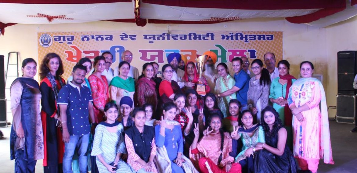 Kamla Nehru College for Women Phagwara bagged Overall Trophy in Zonal Youth Festival
