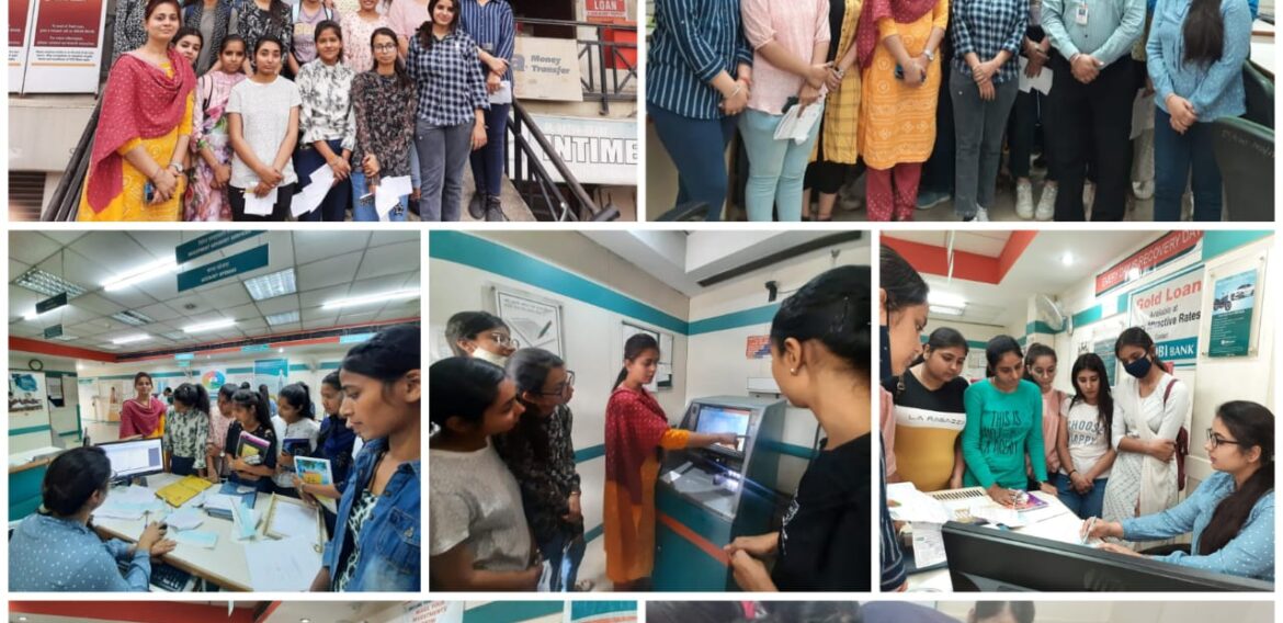 Students of the PG Department of Commerce visited IDBI Bank, Phagwara