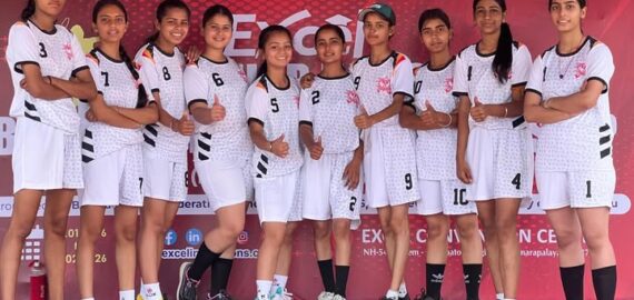 College Girls Shine at National Ball Badminton Championship