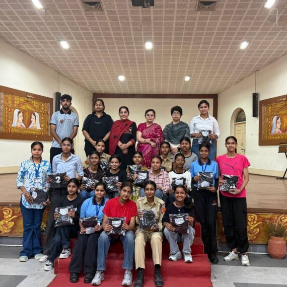 College Honours Student Achievers in Special Assembly
